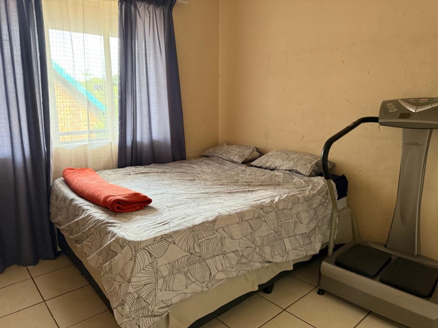 2 Bedroom Property for Sale in Rustenburg Central North West